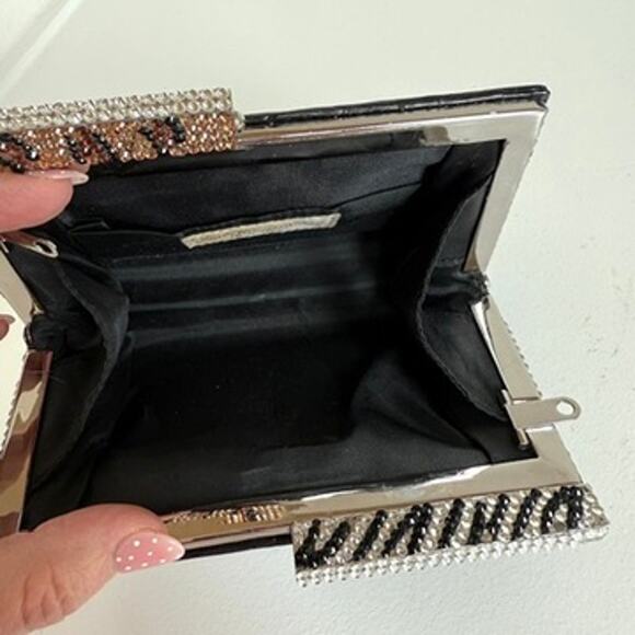 Isabella Adams New York Black Patent Crystal Embellished Evening Clutch - Picture 7 of 9